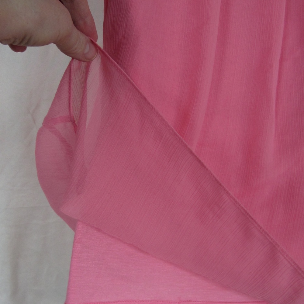 Pink Ruffle spaghetti strap blouse NY&Company, SM - Picture 5 of 8